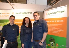 Bij NovaCropControl komen er weer masterclasses plantsapmeting aan op 12 maart, 19 maart en 2 april. Op de foto: Eric Hegger, Judith van Roessel en Koen van Kempen.